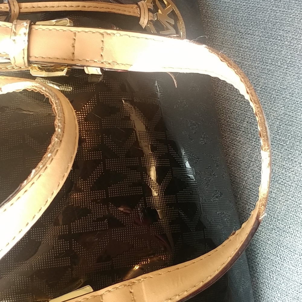 Grayson Satchel - Picture 10 of 12